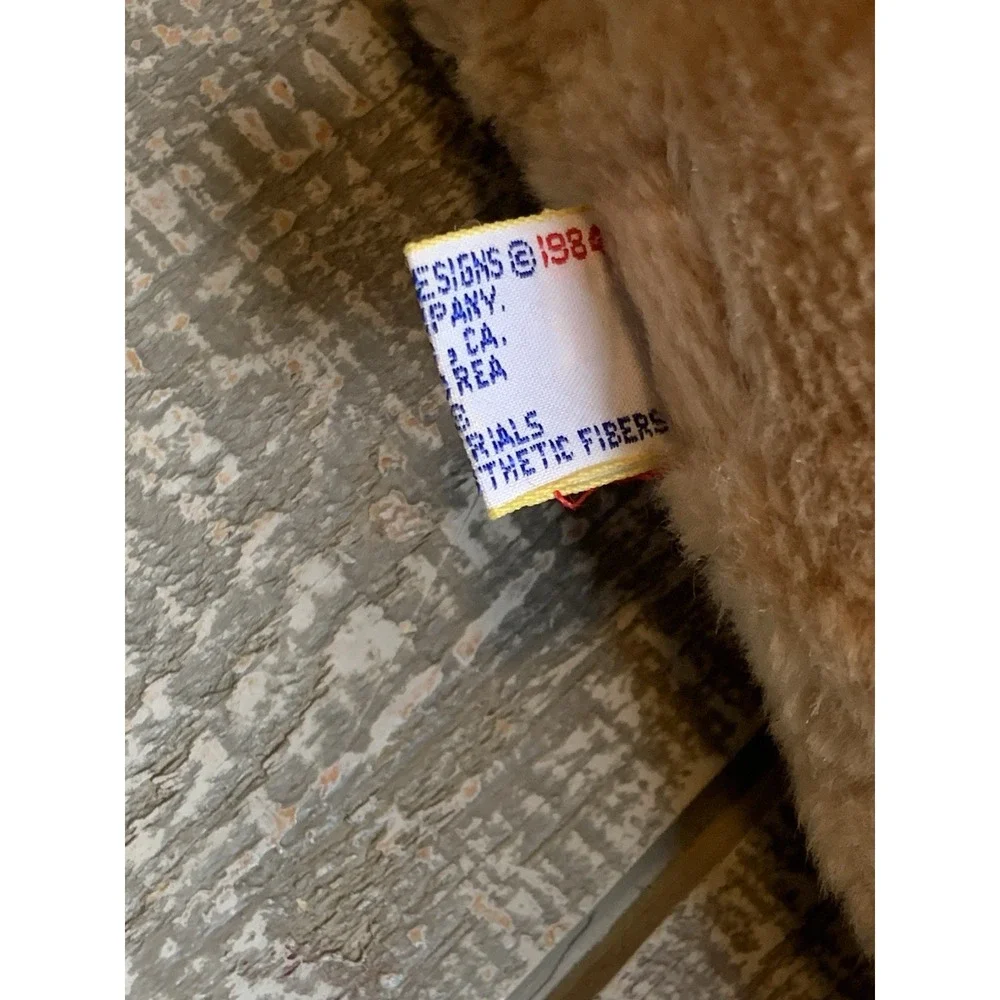 Vintage 1984 DAKIN 9